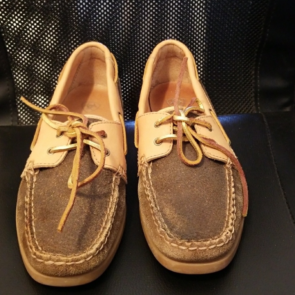 Ariat shoes